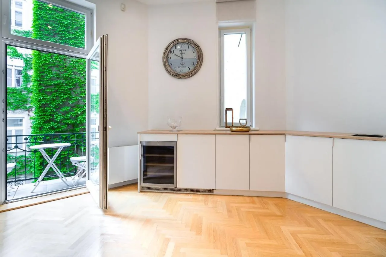 Large Luxury Residence Near Townhall & Votivkirche Βιέννη Διαμέρισμα