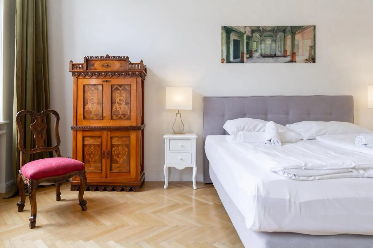 Large Luxury Residence Near Townhall & Votivkirche Vienna 0*,  Austria