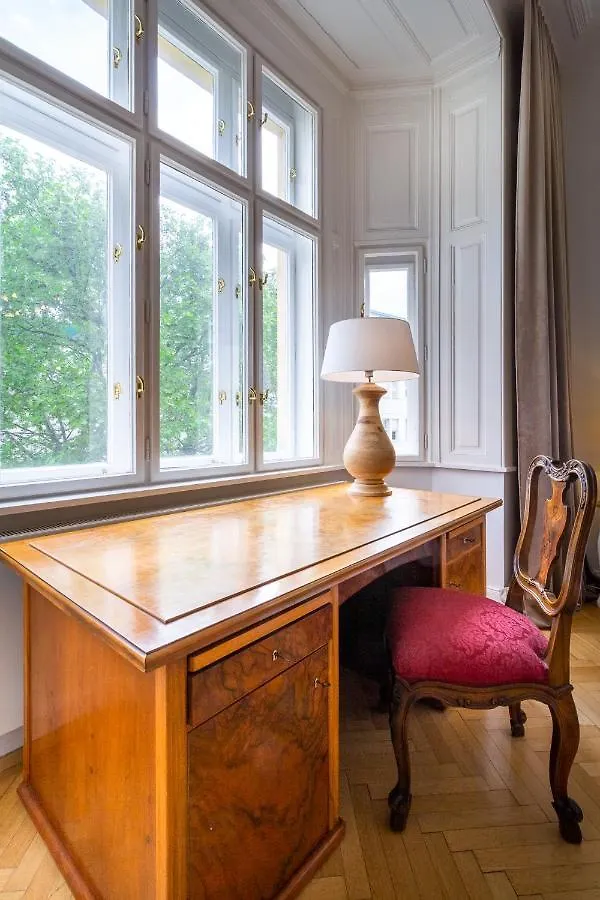 Large Luxury Residence Near Townhall & Votivkirche Vienna 0*,  Austria